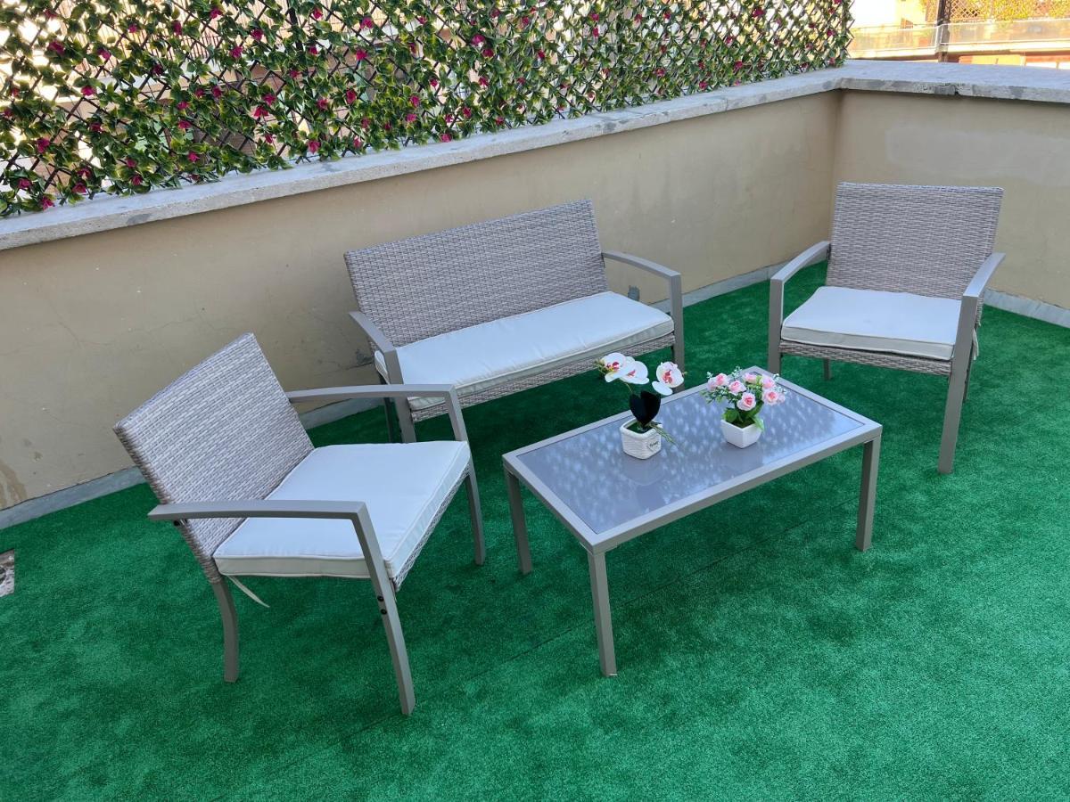 Saint Peter Vatican City Confortable Apartament Stellasia Casa Vacanza Roma Exterior foto