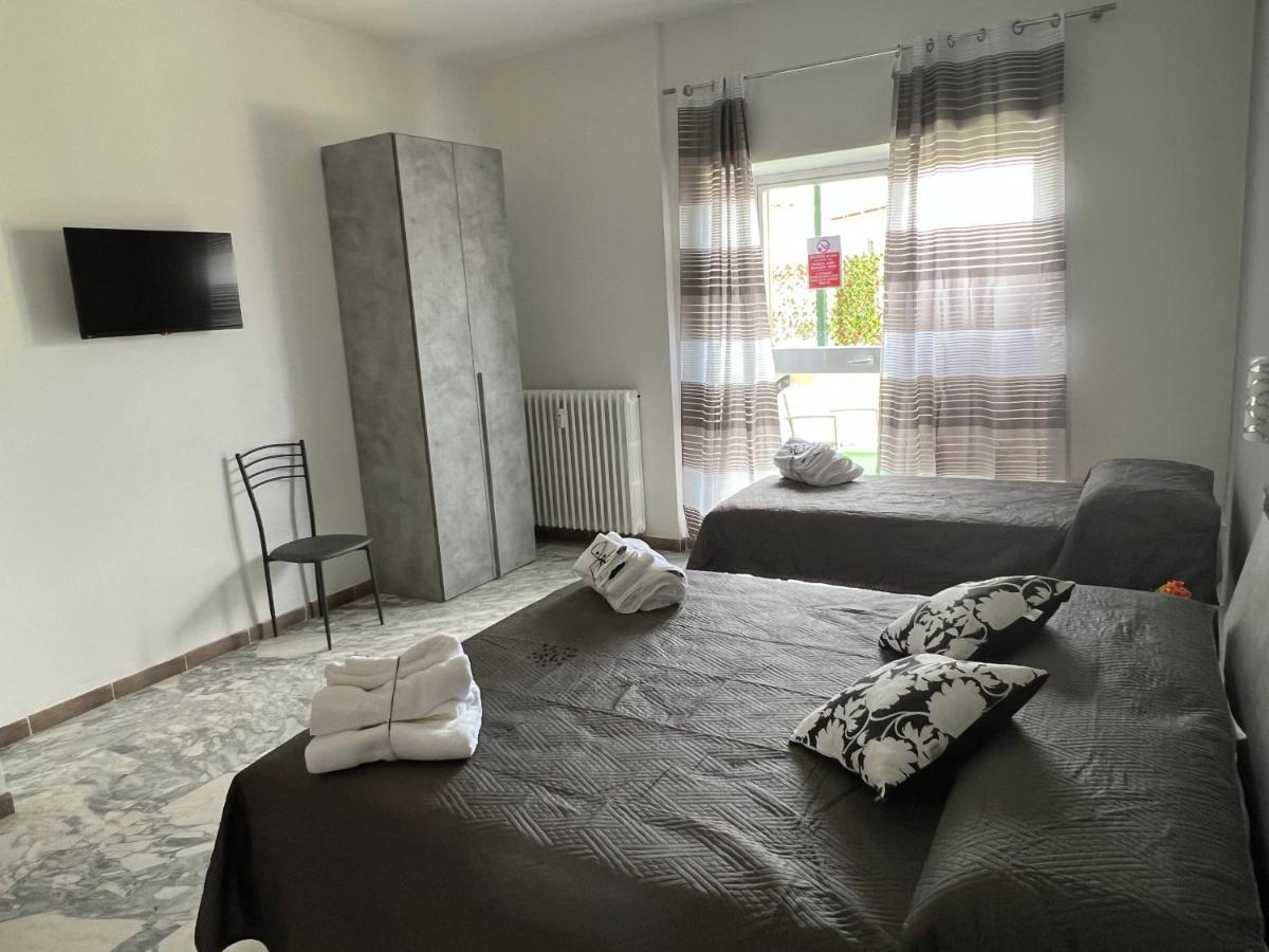 Saint Peter Vatican City Confortable Apartament Stellasia Casa Vacanza Roma Exterior foto